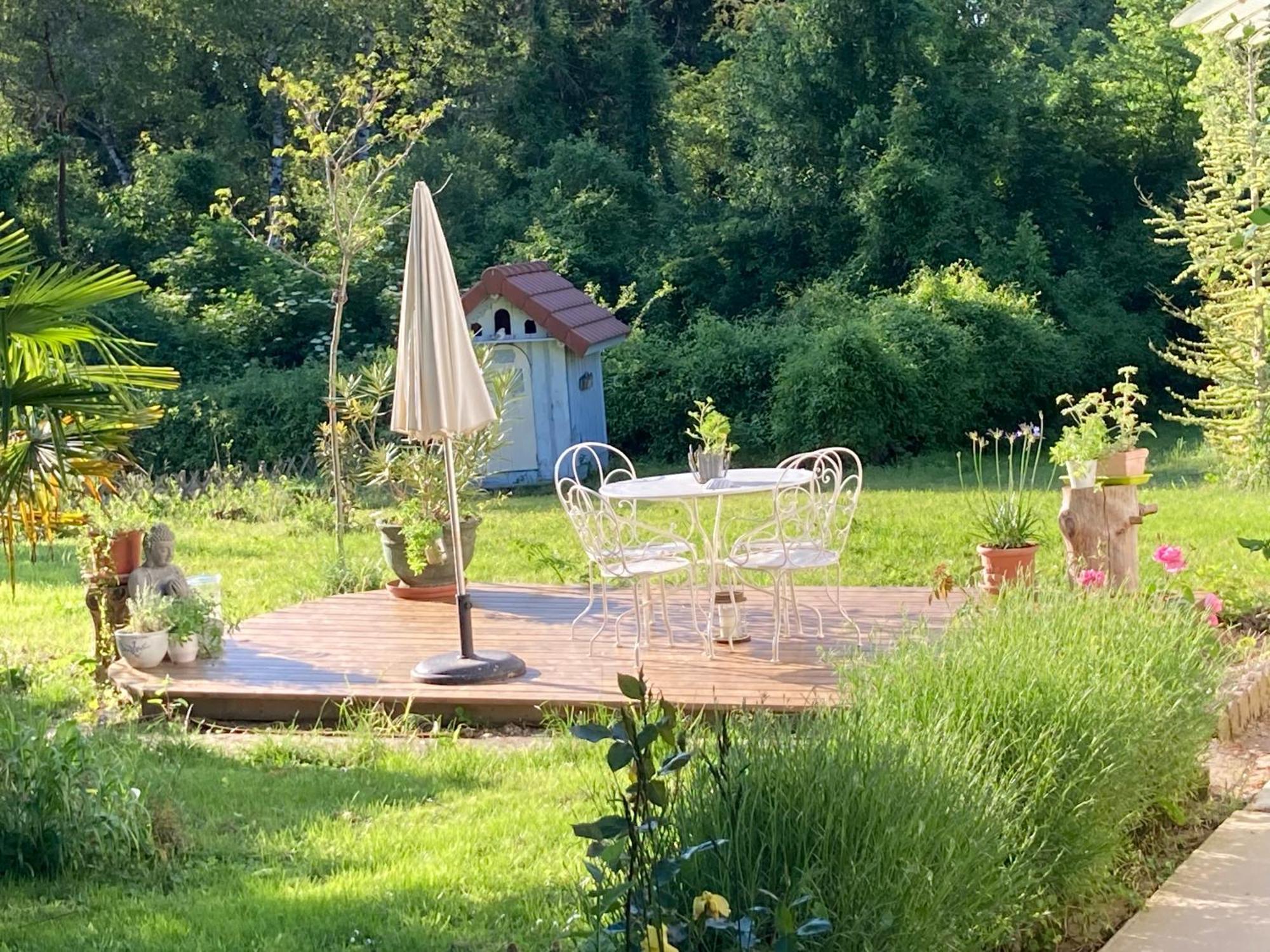 "Aux Chants Des Oiseaux" Domaine De La Renardiere Les Grandes-Loges Dış mekan fotoğraf